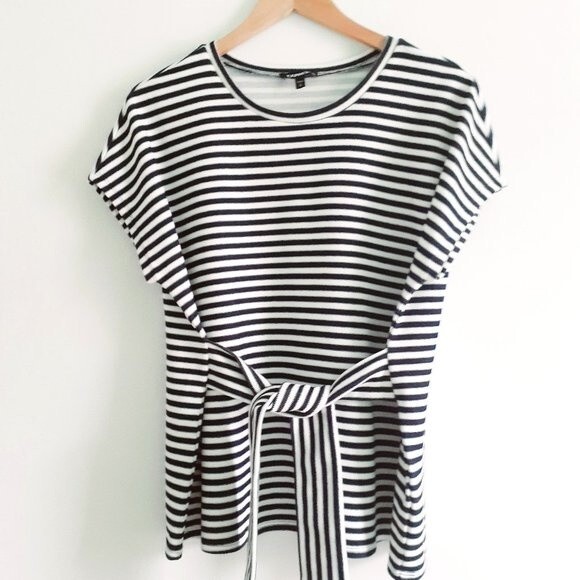 Express  Striped Tie Waist Black & White Cotton Blend Blouse Size Medium - Picture 1 of 9